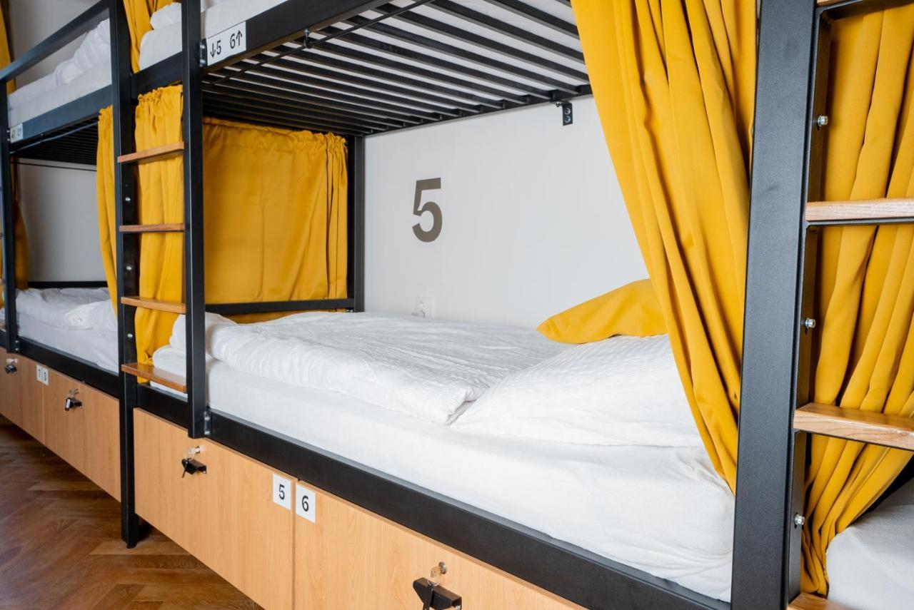 White Wolf House Hostel & Apartments Praha Eksteriør bilde